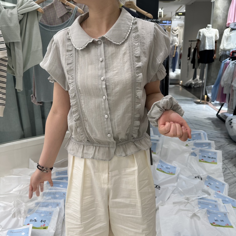 OURMOMENT韓國直郵女裝新款熱賣休閑26春夏時尚襯衫蕾絲衫OURMOMENT襯衫/蕾絲衫圖色2