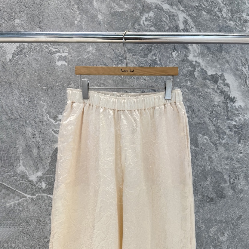 ROOKIE BUD韓國直郵實拍女裝新款職業時尚休閑褲褶皺緞面ROOKIE BUD-L休閑褲