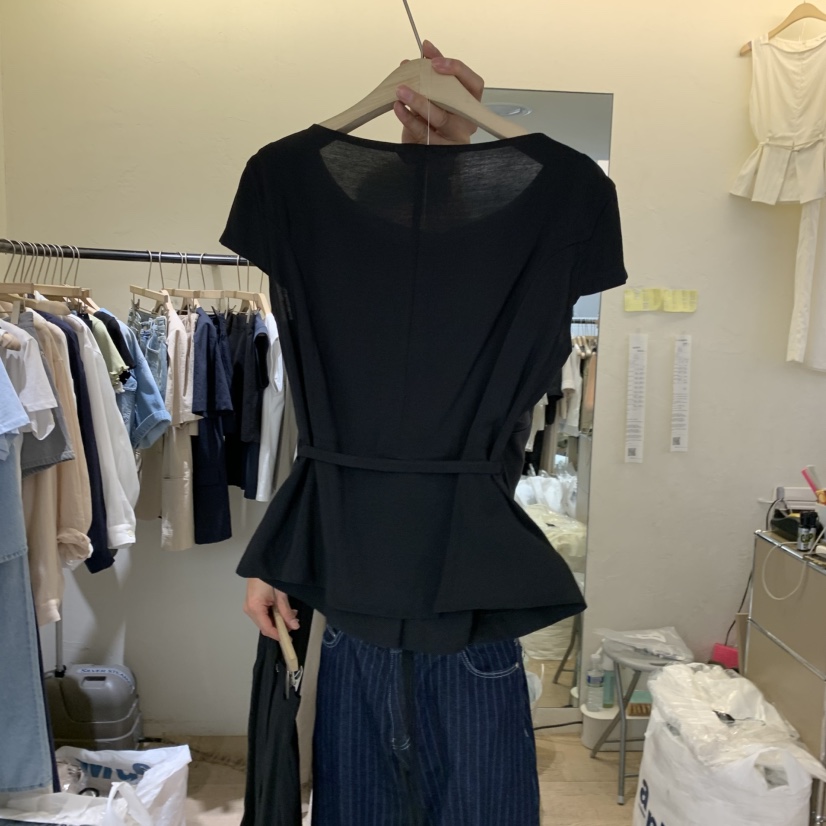 W AND J韓國東大門直郵女裝新款26春夏襯衫蕾絲衫含腰繩W AND J襯衫/蕾絲衫