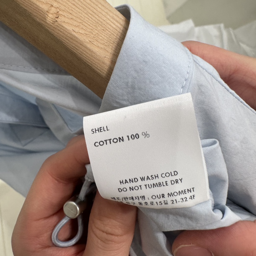 OURMOMENT韓國直郵女士新品休閑熱賣推薦人氣襯衫蕾絲衫褶皺OURMOMENT襯衫/蕾絲衫