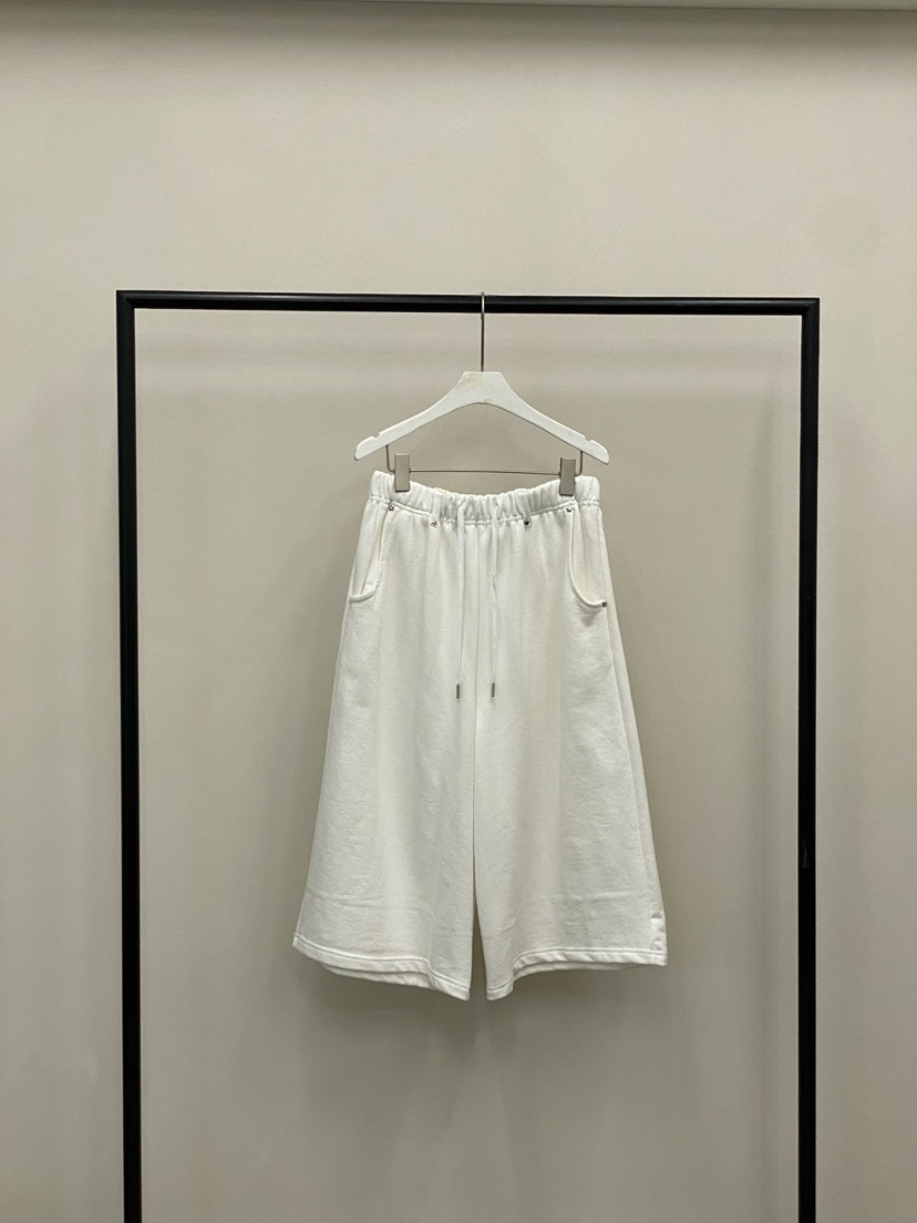 MUCH MORE/JACKPOT韓國直郵女士新款職業休閑時尚人氣短褲MUCH MORE/JACKPOT短褲圖色1