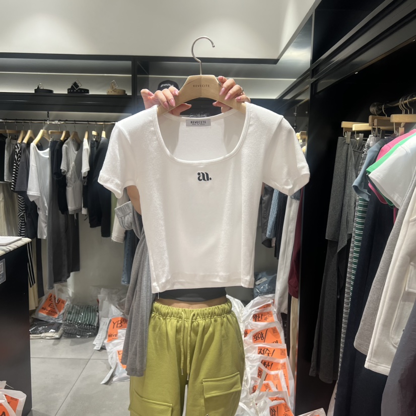 REVE CITE-L韓國東大門代購女裝新品推薦職業熱賣26春夏T恤REVE CITE-LT恤圖色1