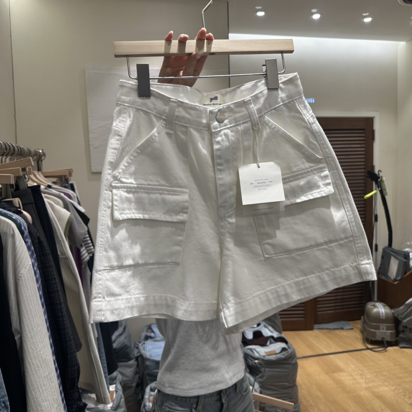 GILLI韓國東大門代購女裝新品熱賣休閑時尚職業推薦短褲口袋GILLI短褲圖色1
