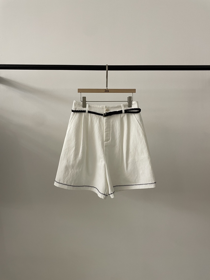 2DA/DARIMI-P韓國直郵實拍女裝新款時尚職業短褲含腰帶2DA/DARIMI-P短褲圖色1