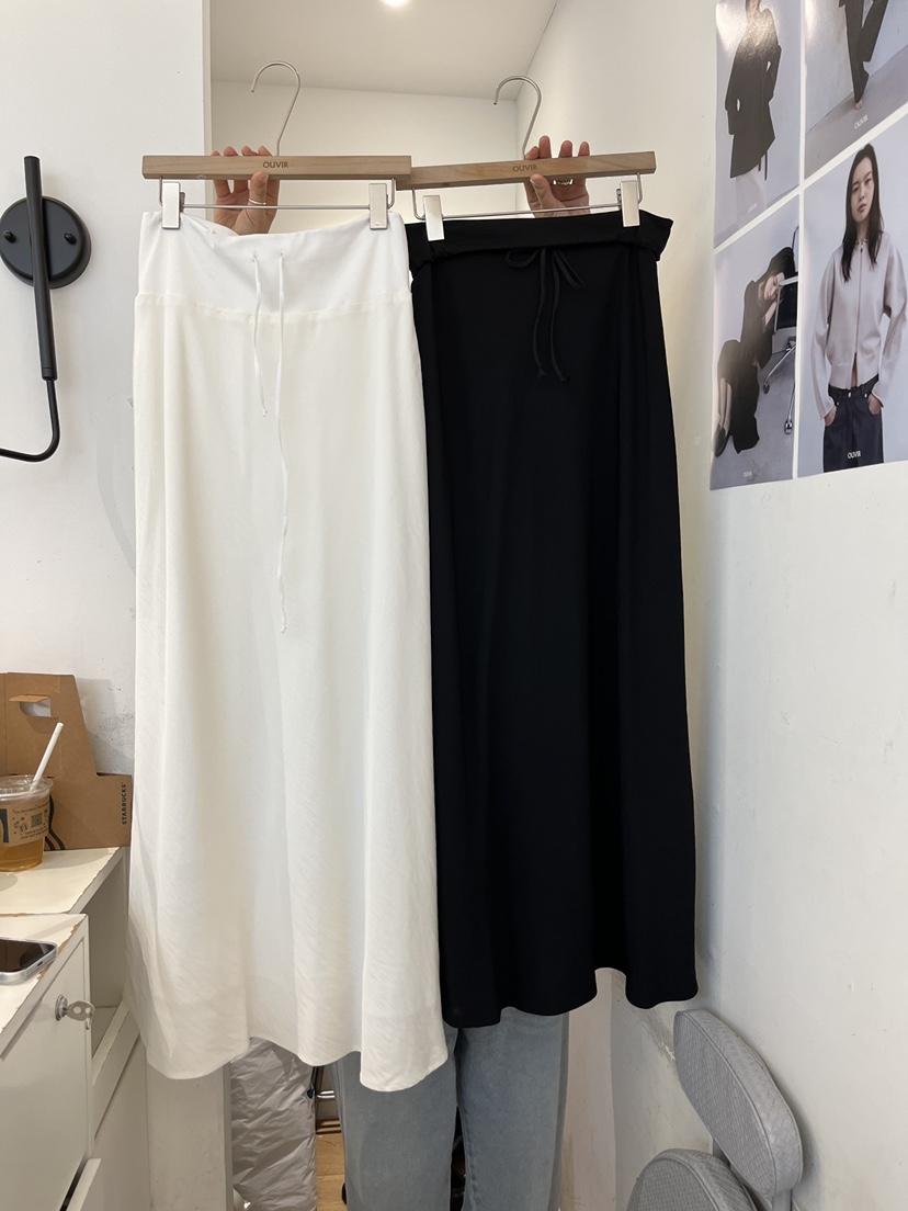 OUVIR韓國直郵女士新品推薦人氣職業熱賣休閑26春夏長裙羅紋O.V.R/OUVIR長裙