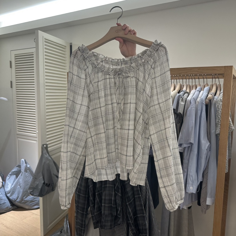 TIZZI韓國東大門直郵女士新品職業人氣26春夏熱賣襯衫蕾絲衫TIZZI襯衫/蕾絲衫圖色1