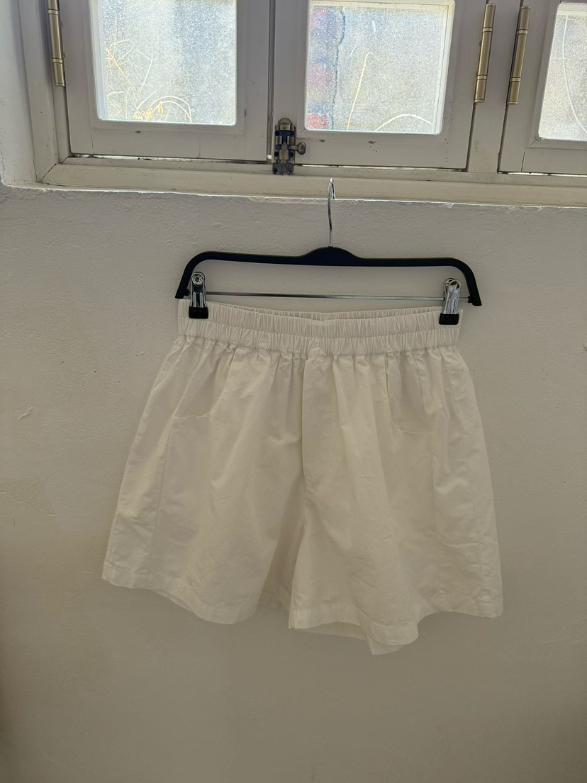 TUG韓國代購女裝新款人氣時尚職業休閑熱賣推薦短褲三件套TUG短褲圖色1