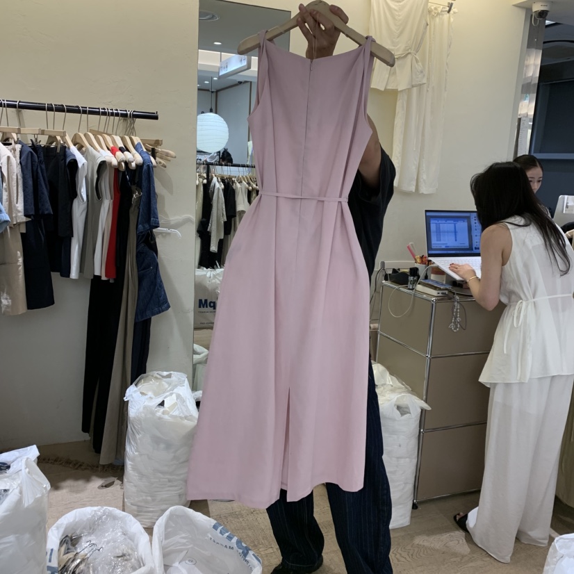 W AND J韓國東大門代購女裝新品26春夏熱賣連衣裙含腰繩W AND J連衣裙