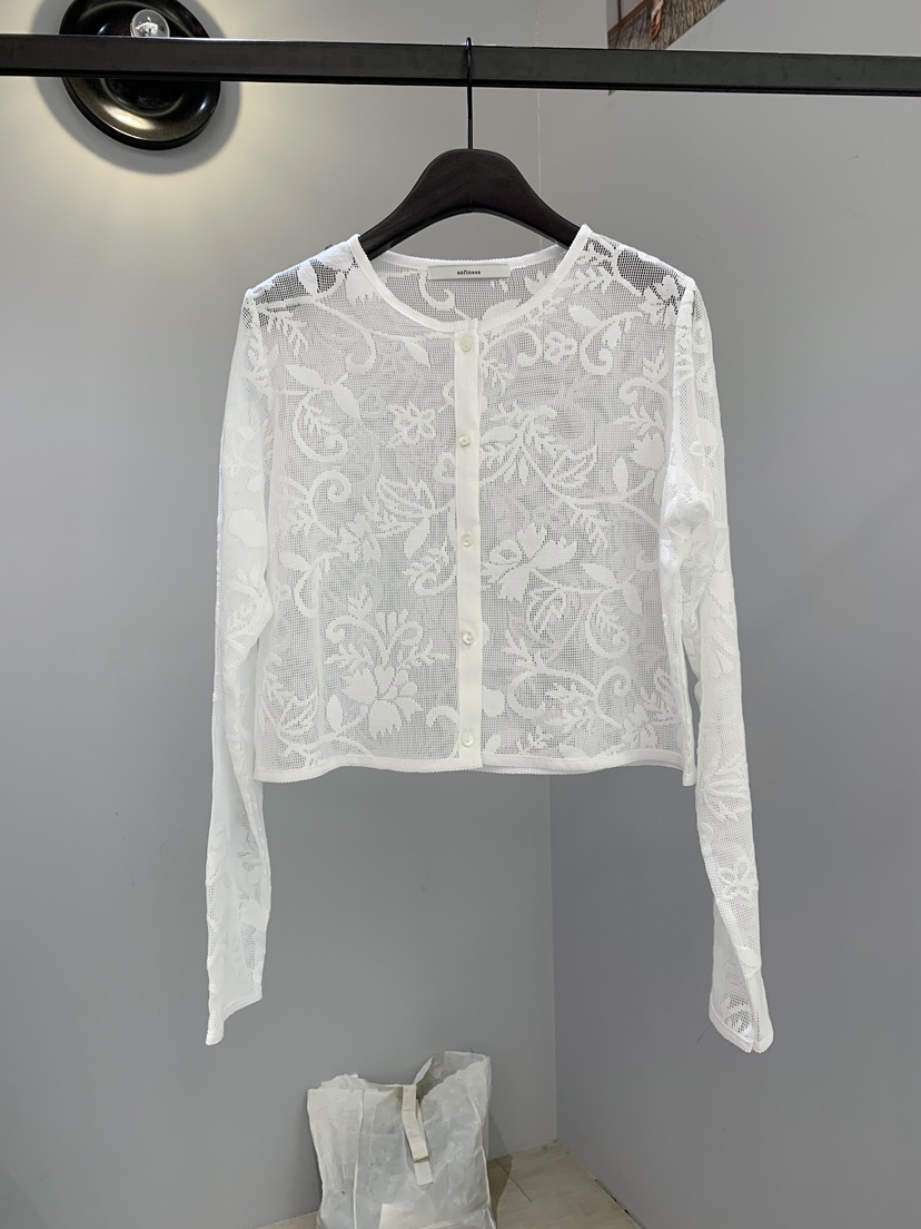 SOFTNESS韓國直郵女裝新款人氣推薦熱賣襯衫蕾絲衫蕾絲開衫Softness/Cosmic襯衫/蕾絲衫圖色1