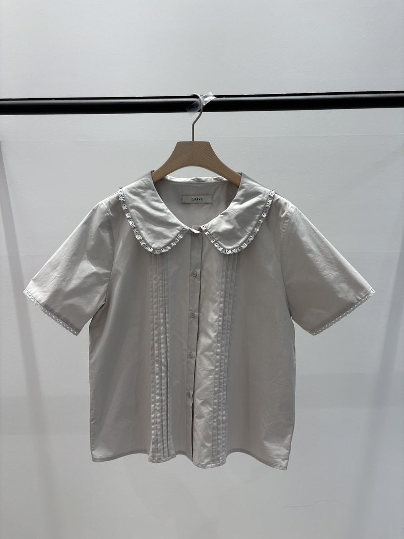 LAIVE韓國東大門直郵女裝新款推薦熱賣休閑時尚襯衫蕾絲衫LAIVE襯衫/蕾絲衫圖色2實際價格42000
