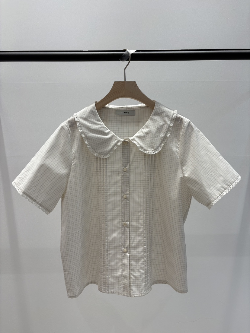 LAIVE韓國東大門直郵女裝新款推薦熱賣休閑時尚襯衫蕾絲衫LAIVE襯衫/蕾絲衫圖色3實際價格44000