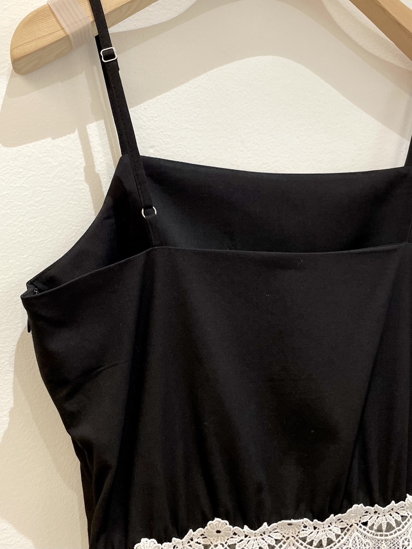 OBSESS韓國東大門代購女裝新款推薦熱賣時尚人氣吊帶背心OBSESS/EARLY BIRD吊帶/背心