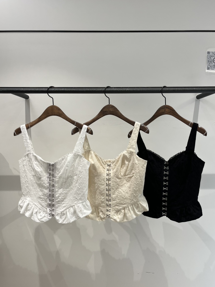 LOVE PULL韓國代購女裝新品推薦時尚26春夏職業吊帶背心LOVE PULL吊帶/背心