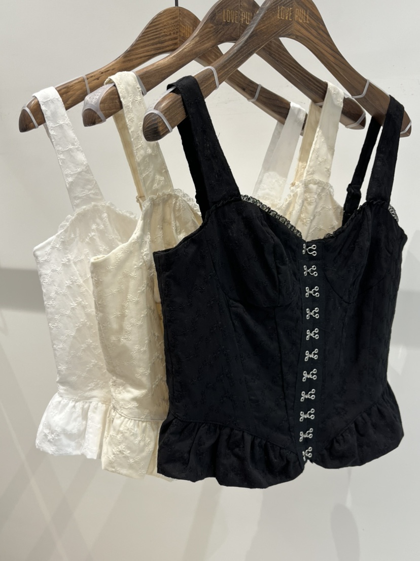 LOVE PULL韓國代購女裝新品推薦時尚26春夏職業吊帶背心LOVE PULL吊帶/背心