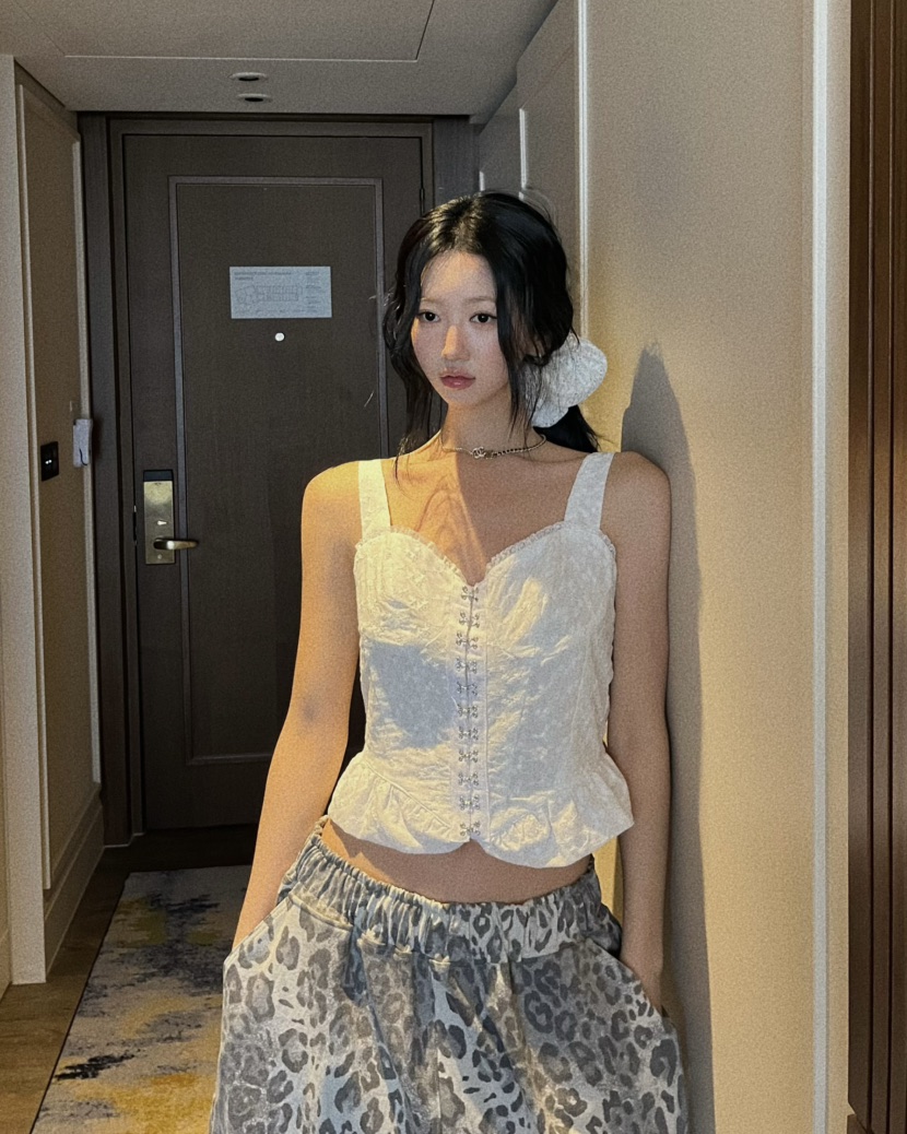 LOVE PULL韓國代購女裝新品推薦時尚26春夏職業吊帶背心LOVE PULL吊帶/背心