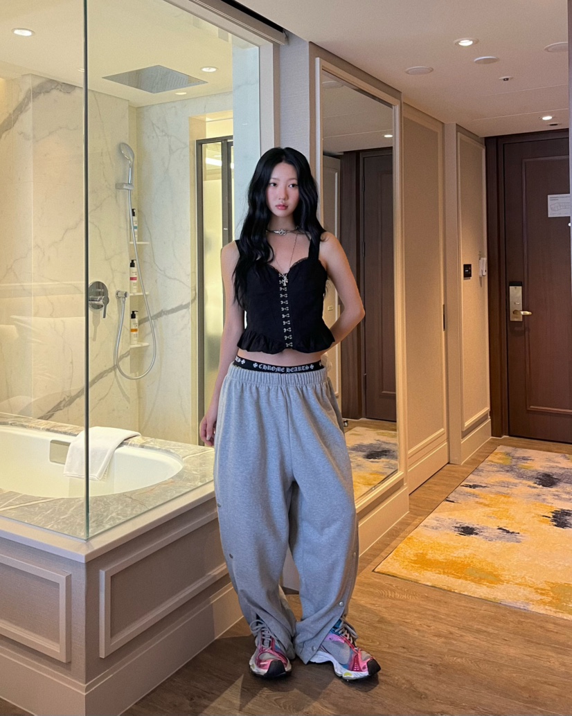 LOVE PULL韓國代購女裝新品推薦時尚26春夏職業吊帶背心LOVE PULL吊帶/背心