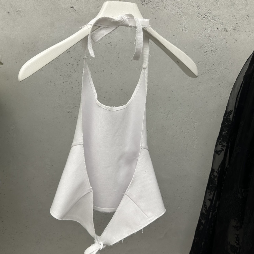 SIXTEEN韓國東大門代購女裝新款職業推薦時尚26春夏吊帶背心SIXTEEN吊帶/背心