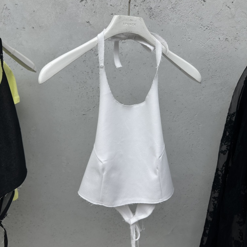 SIXTEEN韓國東大門代購女裝新款職業推薦時尚26春夏吊帶背心SIXTEEN吊帶/背心圖色1