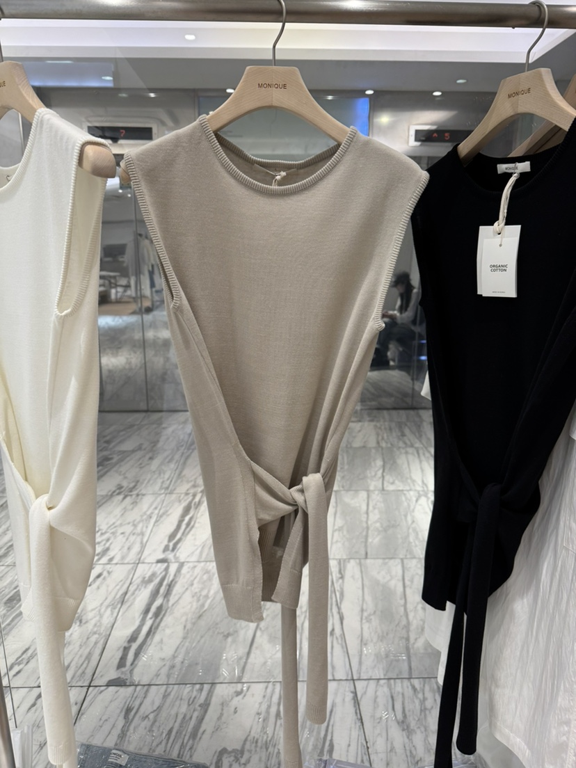 MONIQUE韓國代購女裝新品休閑職業推薦26春夏人氣吊帶背心MONIQUE吊帶/背心圖色2