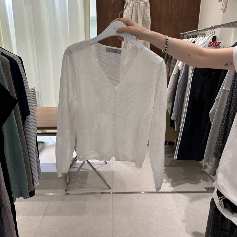 BUCKLE韓國直郵女士新款時尚推薦26春夏人氣針織衫亞麻開衫BUCKLE針織衫圖色2