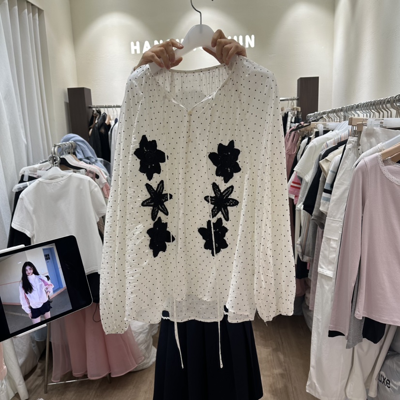 HANSUNGHYUN韓國東大門代購女裝新款人氣休閑襯衫蕾絲衫刺繡HANSUNGHYUN襯衫/蕾絲衫圖色1