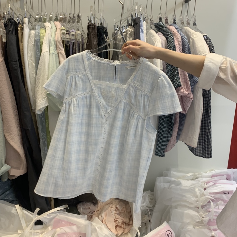 RIVEROOM韓國代購女裝新品時尚職業推薦休閑26春夏襯衫蕾絲衫RIVEROOM襯衫/蕾絲衫圖色1