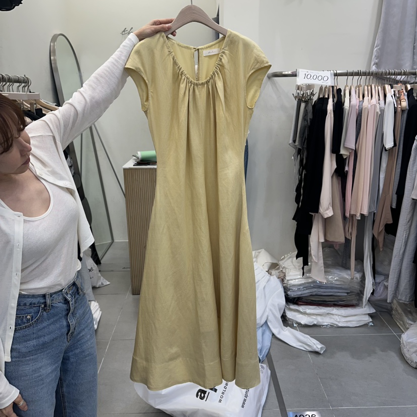 THE LOW韓國東大門代購女裝新款休閑推薦熱賣連衣裙吊帶裙THE LOW連衣裙圖色2