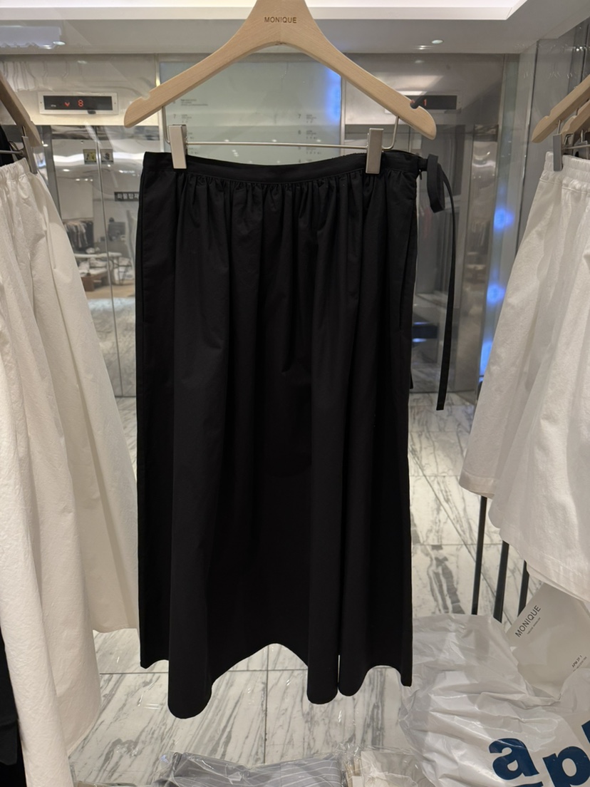 MONIQUE韓國直郵實拍女裝新款26春夏熱賣半身裙中短裙綁帶MONIQUE半身裙/中短裙圖色2