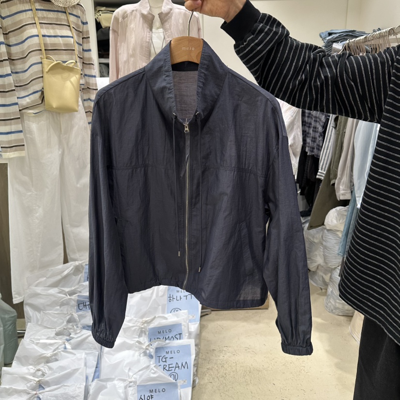 MELO韓國直郵實拍女裝新款人氣職業推薦時尚熱賣休閑夾克MELO夾克圖色2