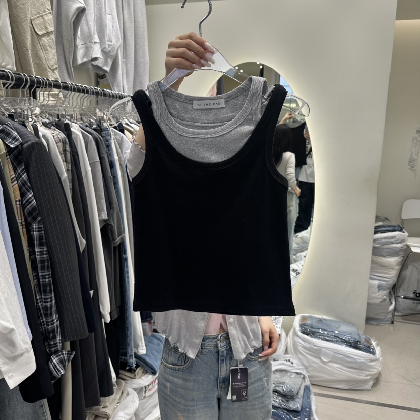 AT THE END韓國直郵女士新款人氣熱賣職業26春夏吊帶背心AT THE END吊帶/背心圖色3