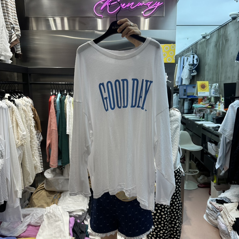 RUNWAY-런웨이韓國直郵實拍女裝新品推薦人氣26春夏長袖T恤RUNWAY長袖T恤圖色1