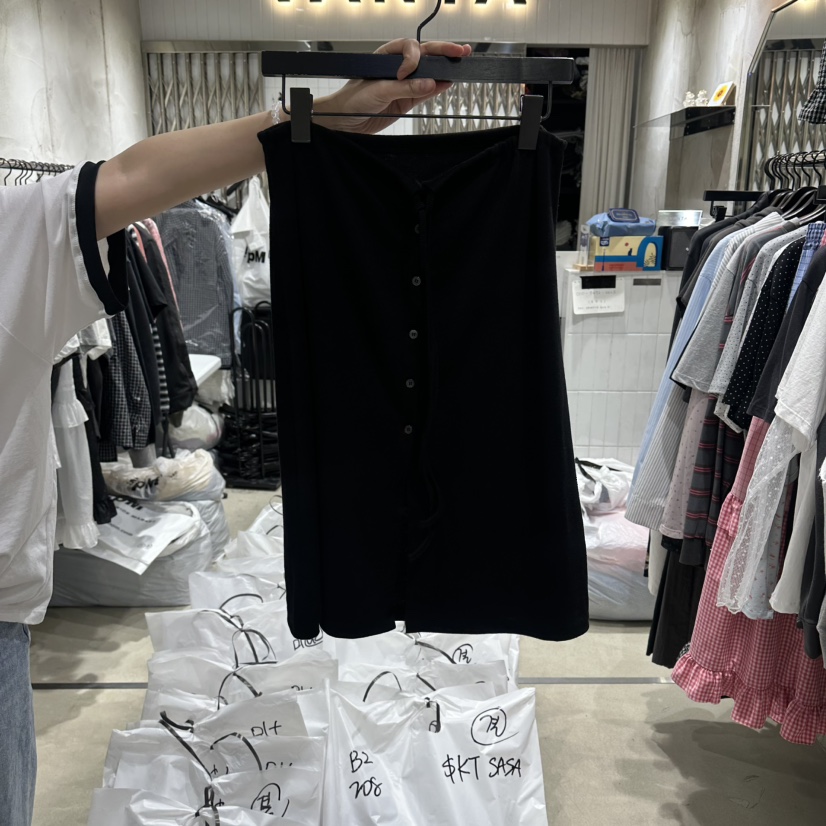 VANTA韓國代購女裝新款人氣休閑推薦職業26春夏熱賣吊帶背心VANTA吊帶/背心圖色2