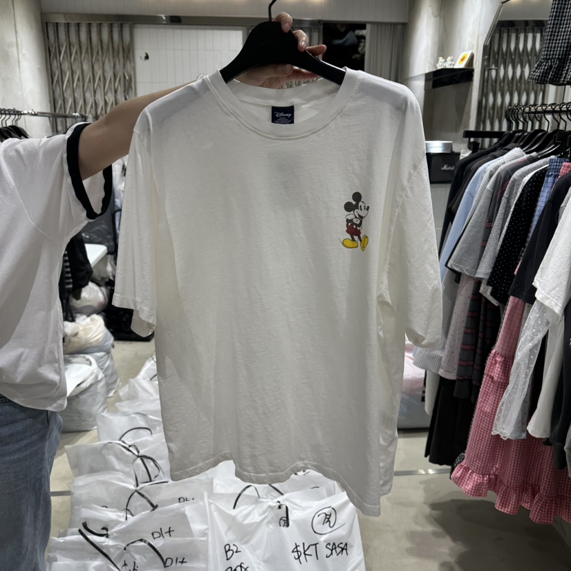 VANTA韓國直郵實拍女裝新款職業時尚人氣推薦26春夏T恤復古VANTAT恤圖色1