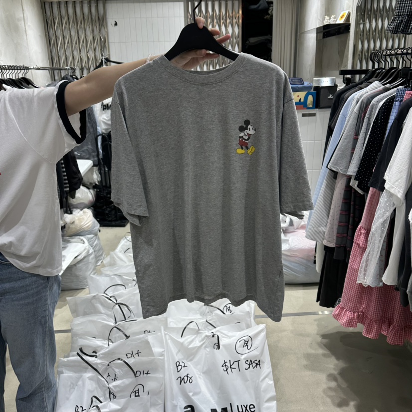 VANTA韓國直郵實拍女裝新款職業時尚人氣推薦26春夏T恤復古VANTAT恤圖色2