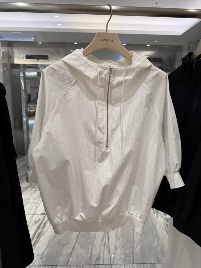 MONIQUE韓國直郵女士新品人氣時尚休閑職業推薦熱賣26春夏T恤MONIQUET恤圖色1