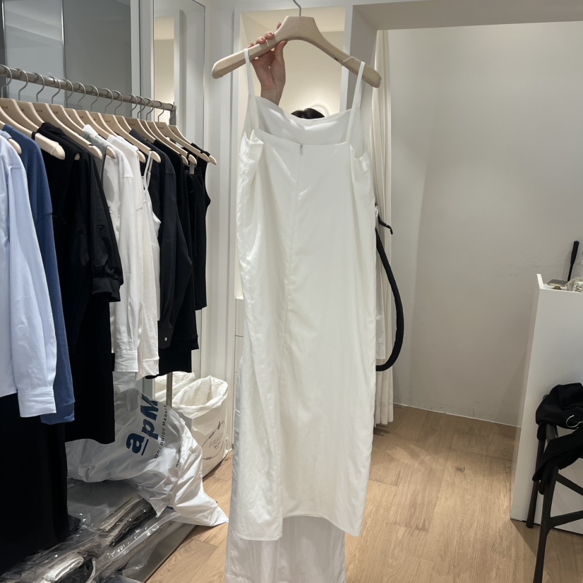 MONIQUE韓國直郵實拍女士新款26春夏休閑人氣推薦時尚連衣裙MONIQUE連衣裙