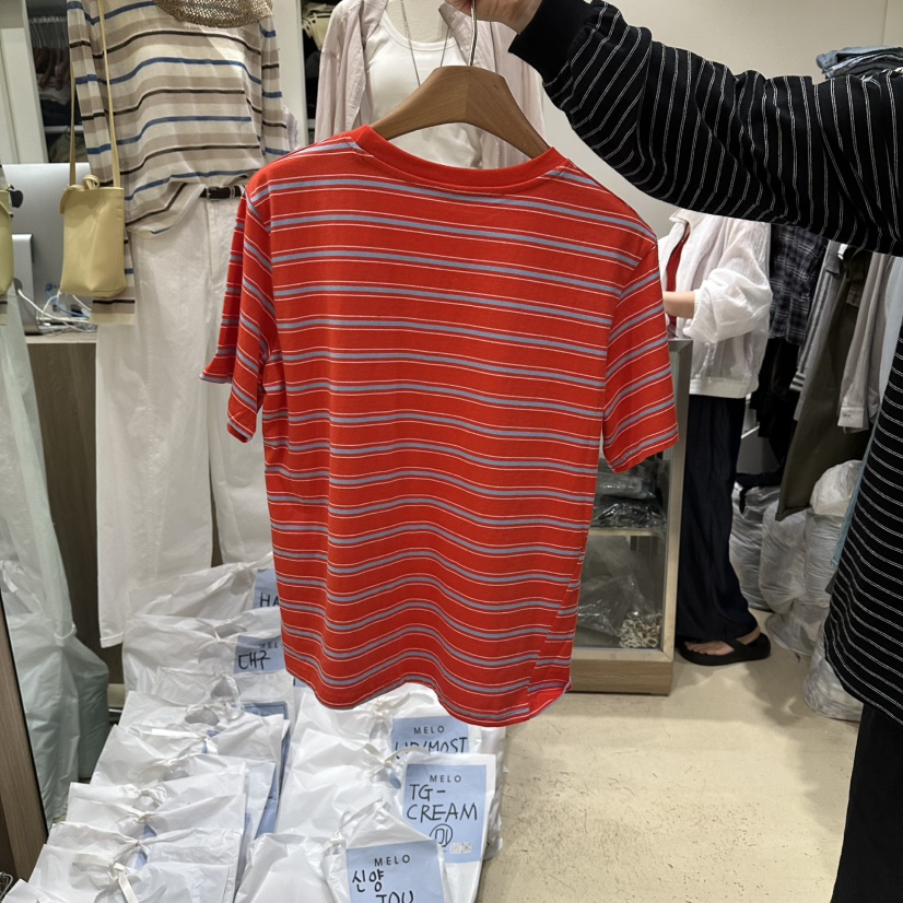 MELO韓國代購女士新款推薦職業熱賣26春夏人氣休閑時尚T恤MELOT恤