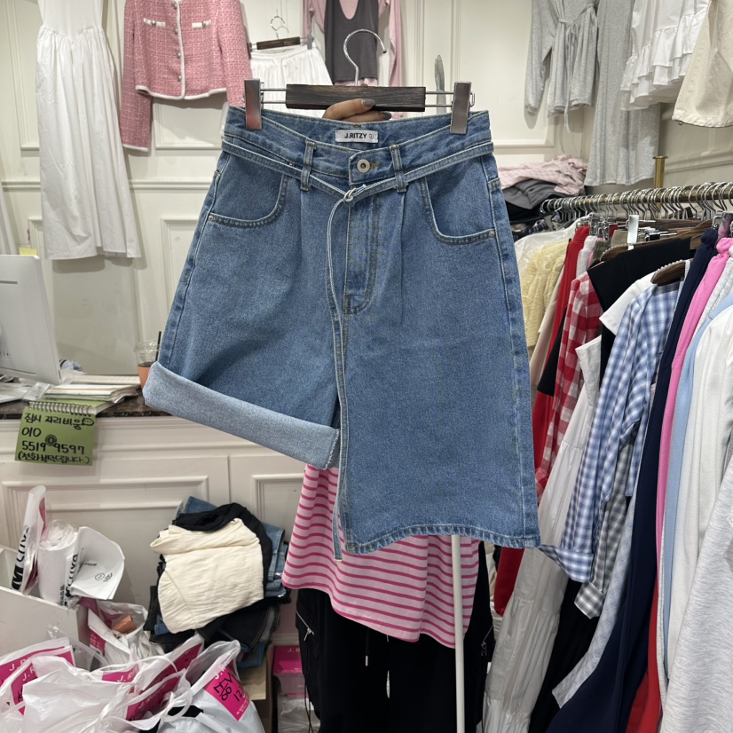 J.RITZY韓國東大門代購女士新款人氣短褲含腰帶系帶褶皺J.RITZY短褲圖色1