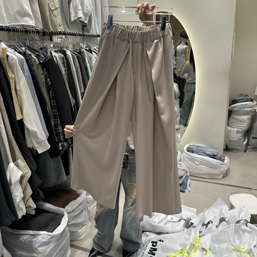 AT THE END韓國東大門直郵女裝新款熱賣26春夏休閑褲褶裥AT THE END休閑褲圖色3