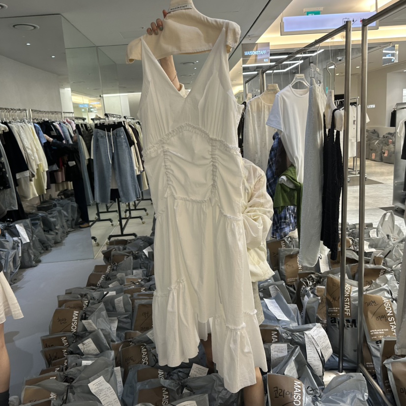 DOUBLE STANDARD/LE SMOKING/MAISONSTAFF韓國東大門直郵女士新品熱賣連衣裙MAISONSTAFF連衣裙圖色1