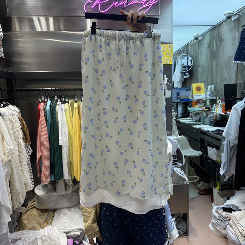 RUNWAY-런웨이韓國直郵實拍女裝新品人氣熱賣半身裙中短裙RUNWAY半身裙/中短裙圖色2