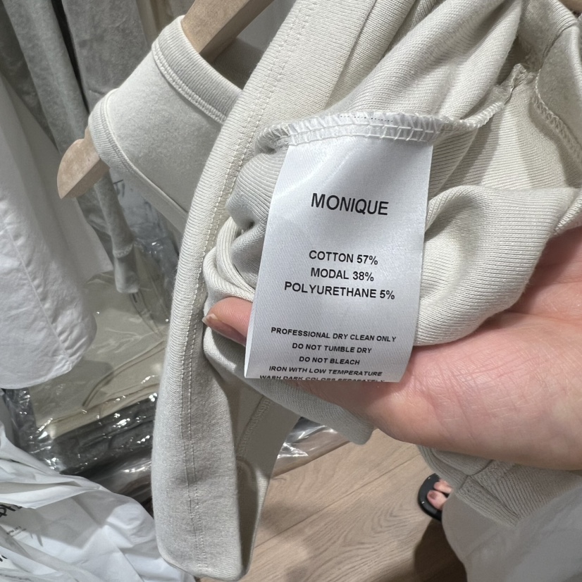 MONIQUE韓國直郵女士新品休閑時尚熱賣職業人氣推薦吊帶背心MONIQUE吊帶/背心