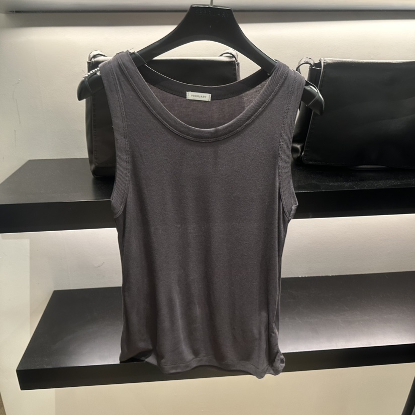 FEBRUARY 11韓國東大門直郵女士新品熱賣推薦吊帶背心絲綢FEBRUARY 11吊帶/背心圖色3墨色