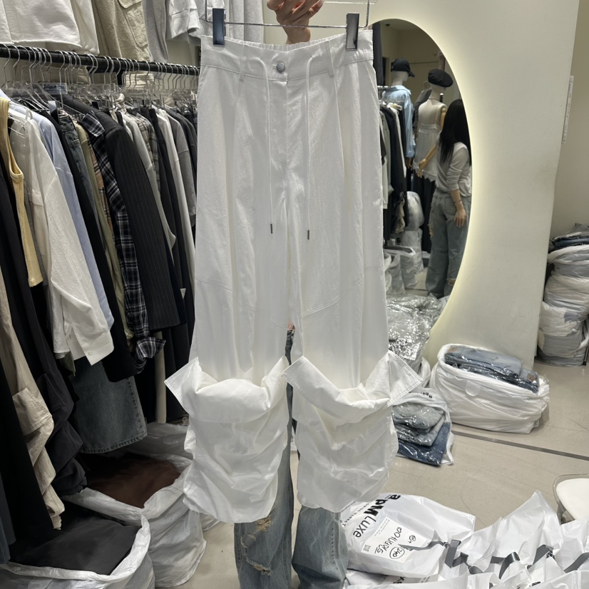 AT THE END韓國直郵女裝新品人氣26春夏休閑推薦休閑褲AT THE END休閑褲圖色1