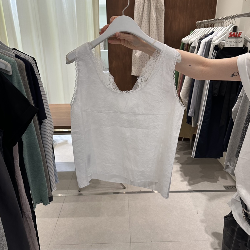 BUCKLE韓國東大門直郵女裝新款時尚熱賣職業26春夏吊帶背心BUCKLE吊帶/背心