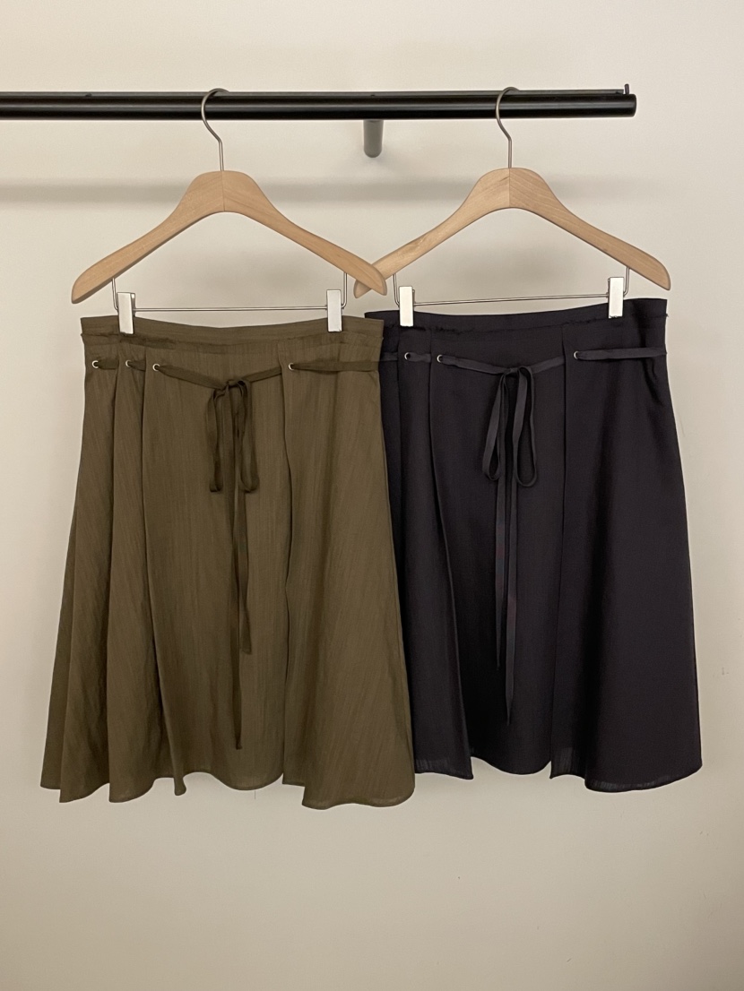 BOLD-A韓國直郵女士新款時尚人氣26春夏職業短裙孔眼亞麻RE BOLD短裙