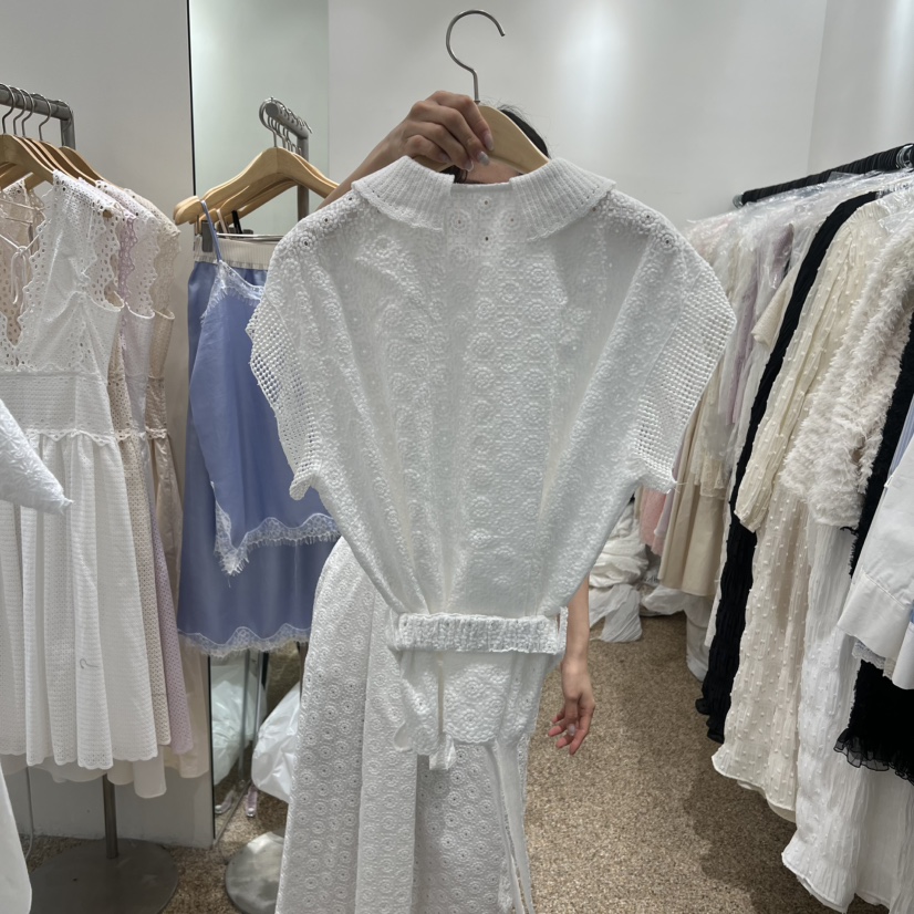 A韓國代購女裝新品時尚人氣職業熱賣推薦襯衫蕾絲衫含腰帶A STORE襯衫/蕾絲衫