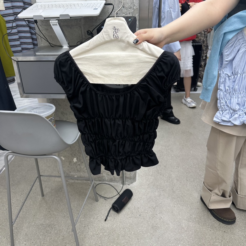 AMOEBA韓國直郵女士新款熱賣職業26春夏推薦吊帶背心褶皺AMOEBA吊帶/背心圖色4