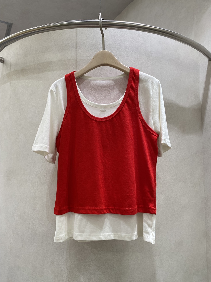 WHO IS SHE韓國東大門直郵女裝新品熱賣推薦職業套裝套裝WHO IS SHE套裝圖色1