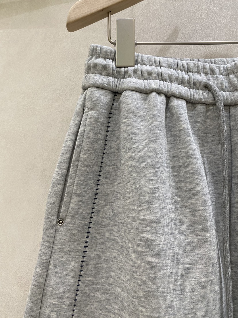 WHO IS SHE韓國東大門直郵女裝新品時尚人氣26春夏休閑褲WHO IS SHE休閑褲